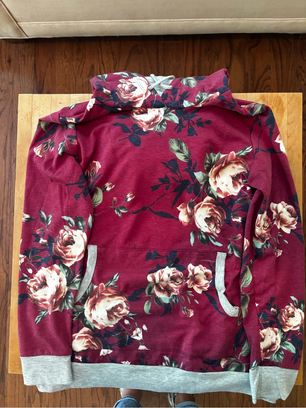 Floral Hooded Pullover Sweatshirt - Burgundy